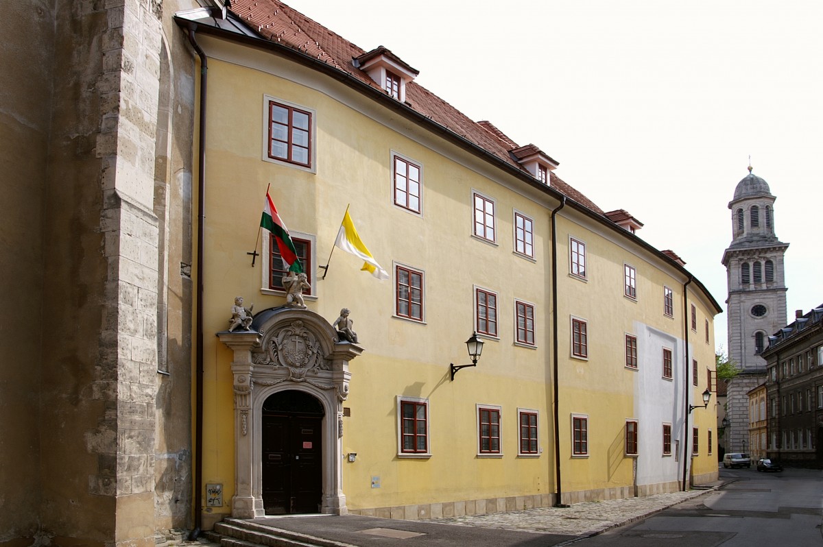 Sopron Templom utca 1 idősek otthona
